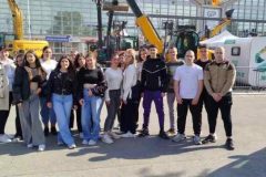 IMG-185d74682900f5658ca7a3ecb3456d20-V